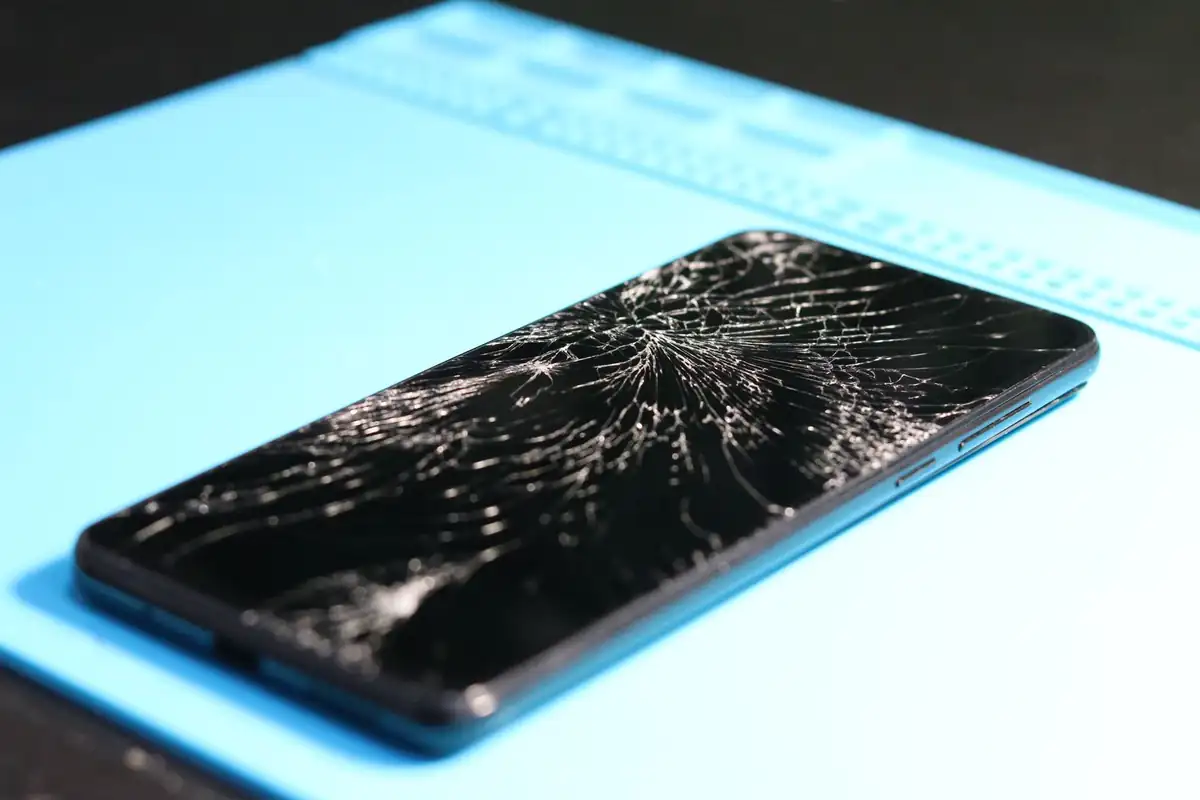 Celular danificado