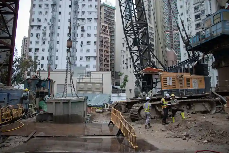 Canteiro de obras em execução